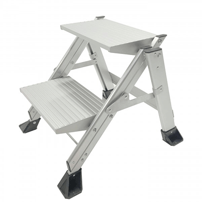 Marchepieds, escabeaux